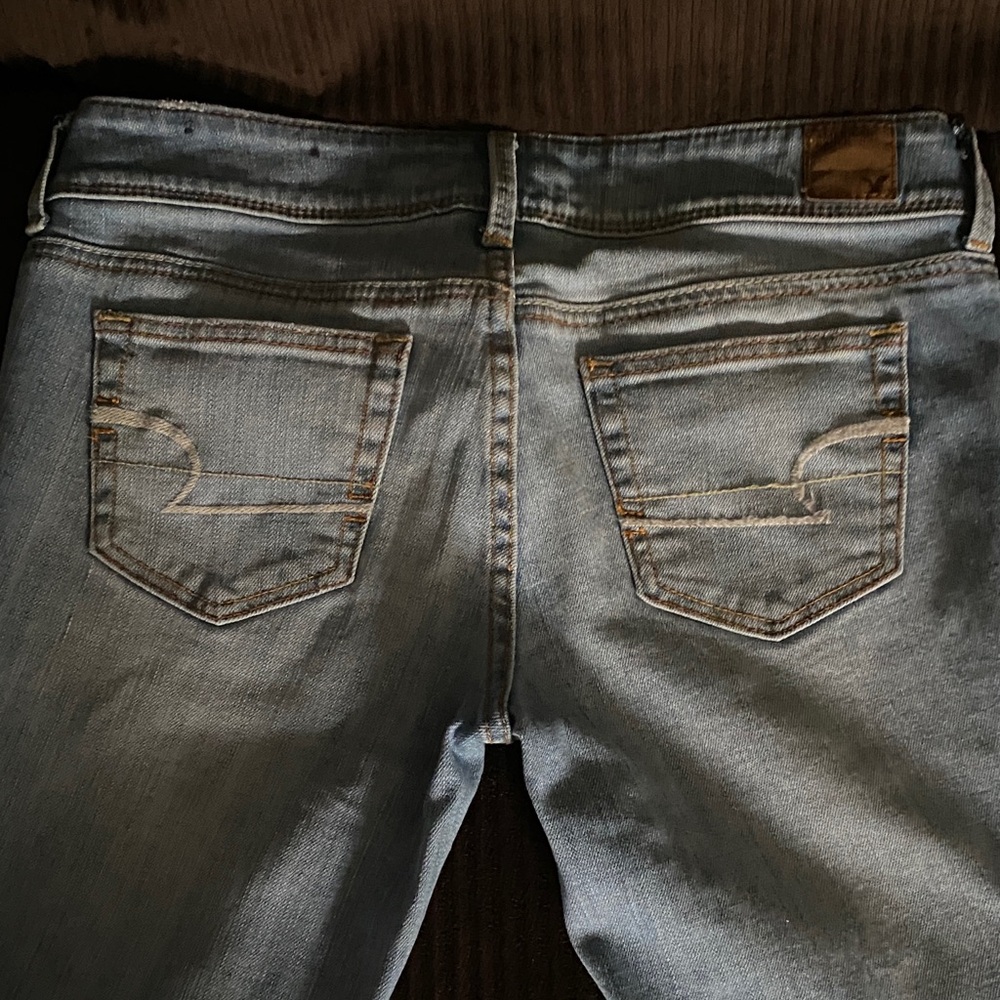 American Eagle Outfitters Light Blue Straight Leg Jeans - Picture 2 of 4